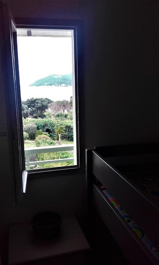 Appartement Vue Mer Piscines Parking Les Coraux Agay Plage Saint-Raphaël Exterior foto
